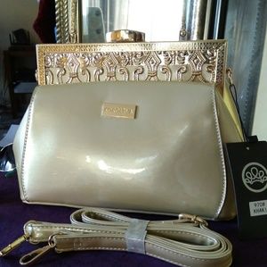 New Pearl Boutique Designer Purse